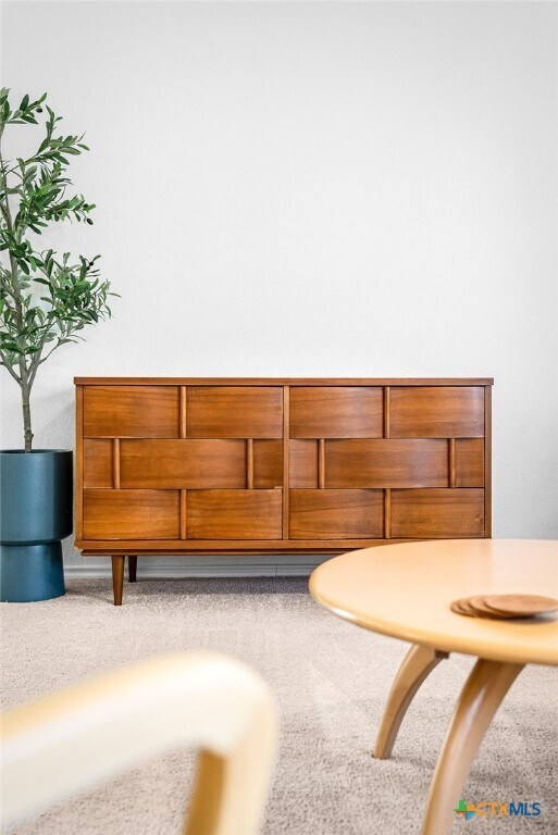 Building Photo - 175 Amber Gln