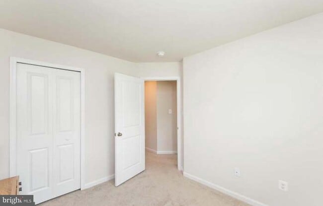 Building Photo - 291 Sage Cir