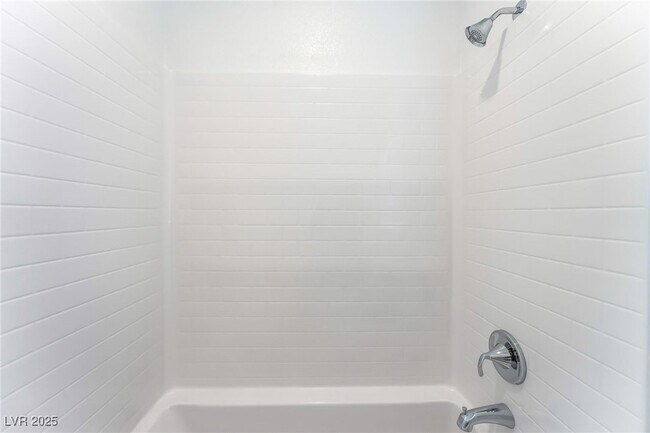 Building Photo - 2960 Gaffer Film St