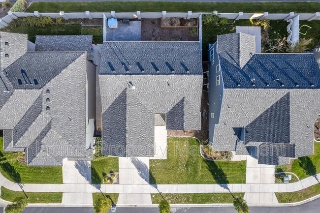 Building Photo - 446 N 230 E
