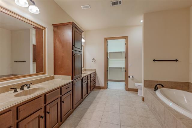 Building Photo - 555 Via Amalfi