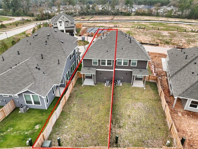 Building Photo - 631 Silver Pear Ct