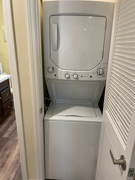 Building Photo - 240 Passaic Ave