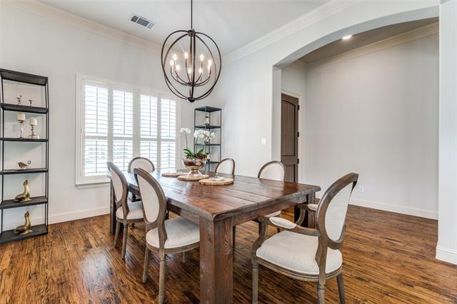 Building Photo - 8237 Inverness