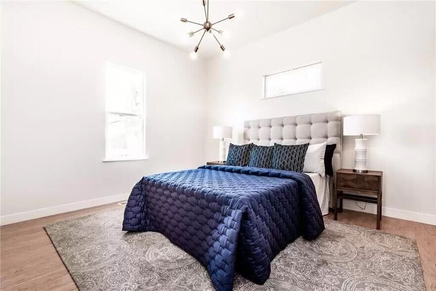 Building Photo - 918 S State Ave