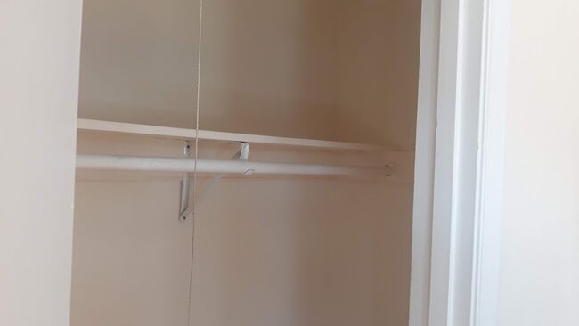 Building Photo - 2334 19th St.