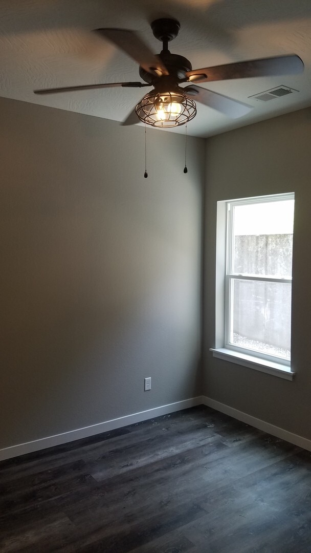Building Photo - 2 bedroom 2 bath Luxury Apartment Branson MO