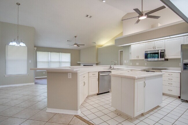 Building Photo - “Celebrate the Season! 4BR Cantonment Home...