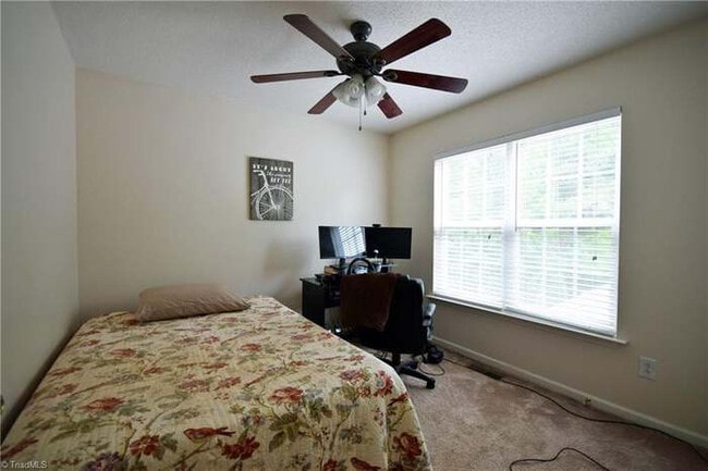 Building Photo - 4833 Lighthouse Ct