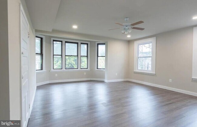 Building Photo - 115 Montgomery Ave