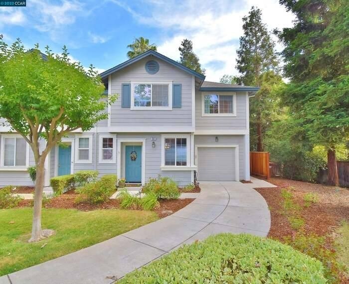 Primary Photo - 99 Arbor Springs Ln