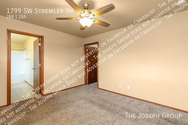 Building Photo - 1799 Stremler Dr