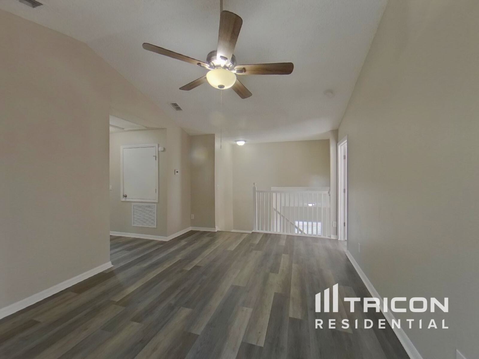 Building Photo - 464 Goldenmoss Loop