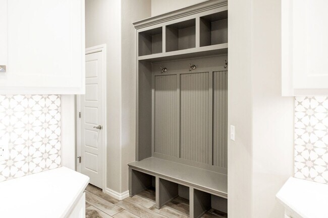 Building Photo - 3320 NW 187 Ter