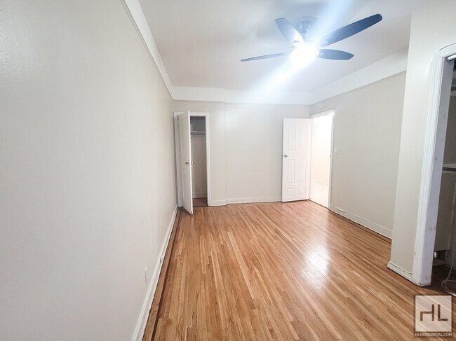 Building Photo - 48 STREET