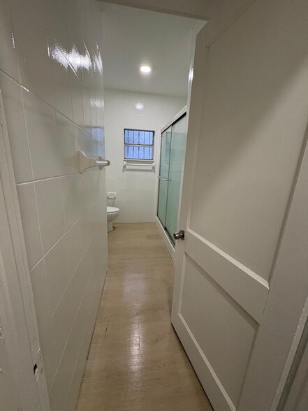 Building Photo - 2035 NW 26th St