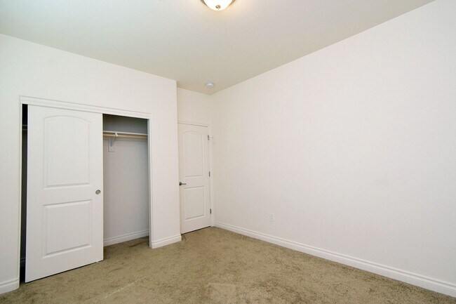 Building Photo - Cold Springs Beauty with View and RV Parking