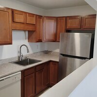 Building Photo - 137 Lancaster St