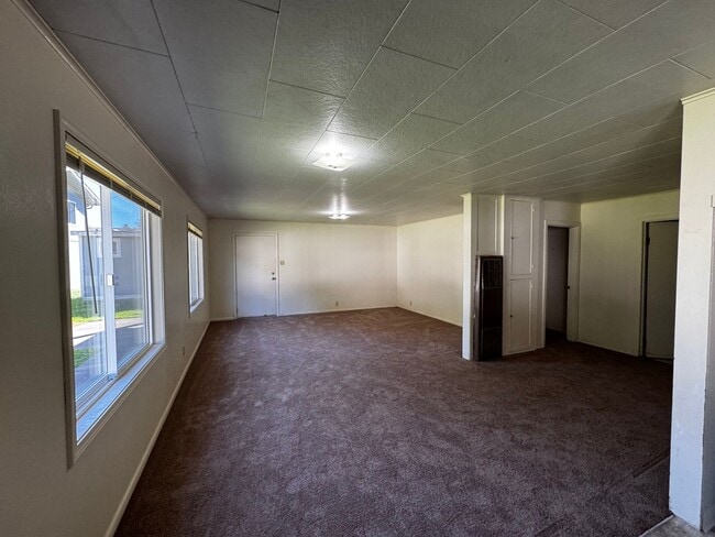 Building Photo - 3956 V St