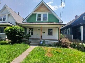 Building Photo - 4 Bed 1 Bath