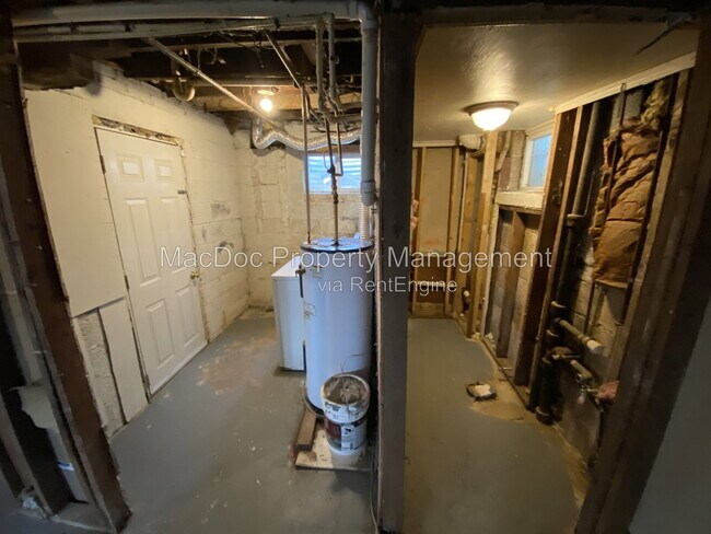 Building Photo - 311 McKinney St