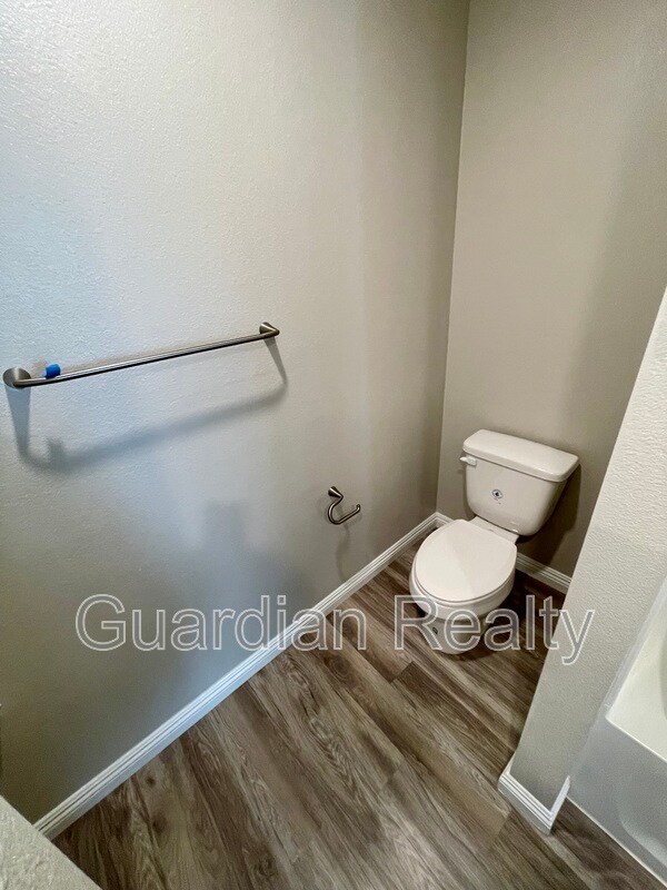 Building Photo - 3189 Brynley Ave