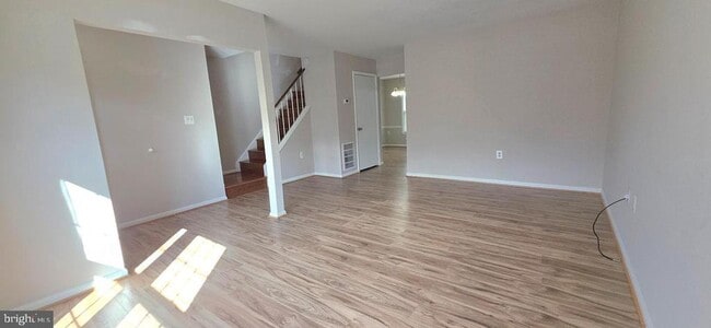 Building Photo - 5510 La Cross Ct