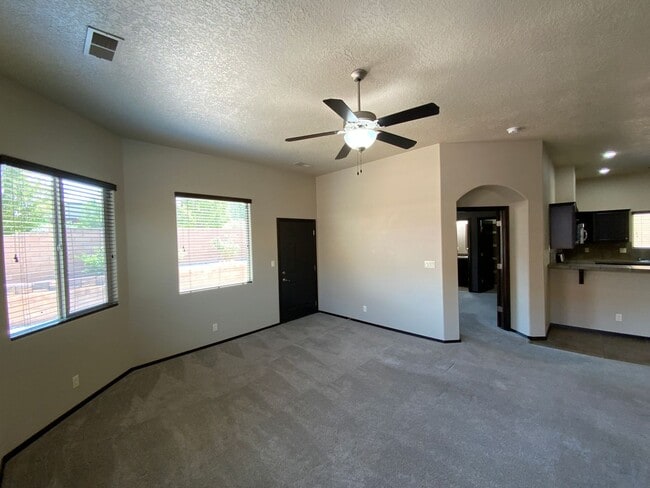 Building Photo - 3 Bedroom Custom Single Story Home Availab...