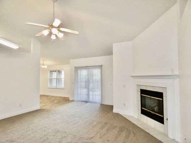 Building Photo - 7945 Amethyst Dr