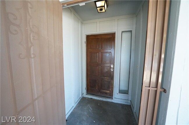 Building Photo - 5434 Cleek St