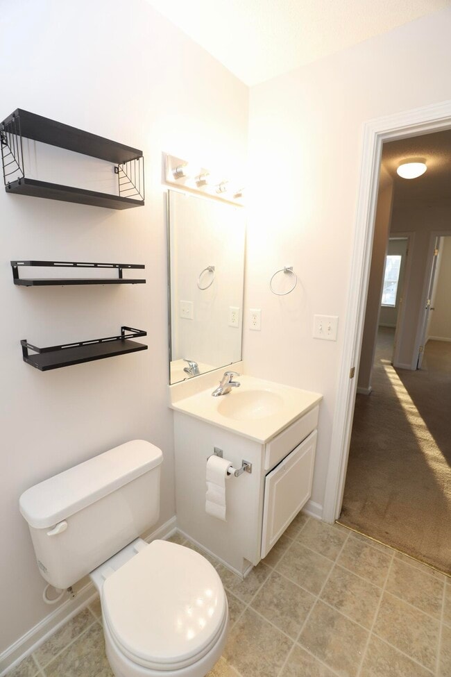 Building Photo - 1749 Mossberg Dr