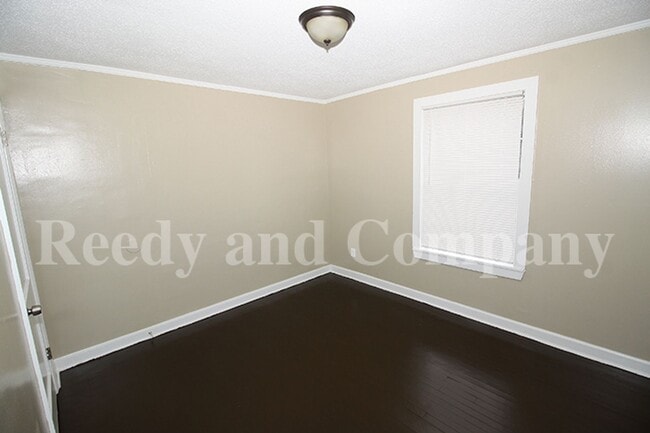 Building Photo - 1408 Alamo St