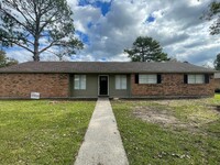 Building Photo - House: Shiloh Subdivision 25% DISCOUNTED RENT