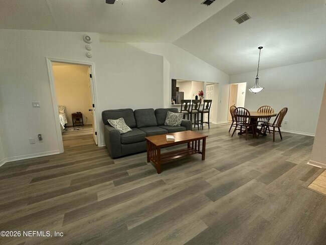 Building Photo - 3110 Sea Hawk Dr