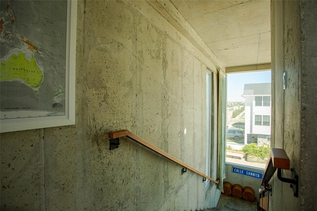 Building Photo - 2139 Pacific Blvd