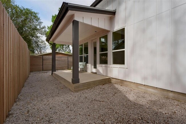 Building Photo - 4803 Prock Ln