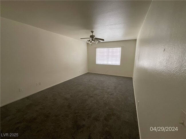 Building Photo - 2608 Peat Moss Ave