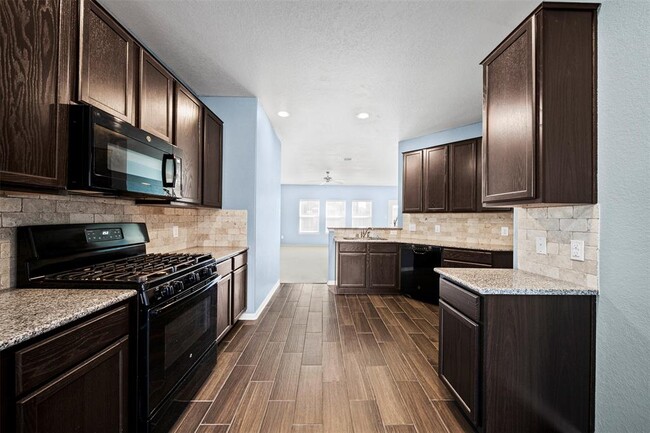 Building Photo - 3110 Ski Hill Rd