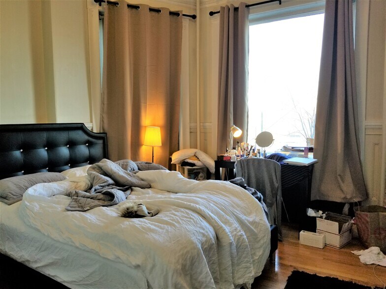 Building Photo - 43 Bay State Rd