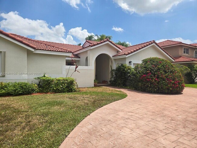 Building Photo - 15630 SW 46th Terrace