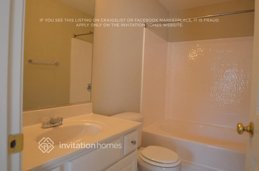 Building Photo - 3935 Creekside Ct