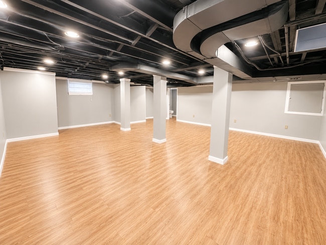 Building Photo - 414 Cornell Pl