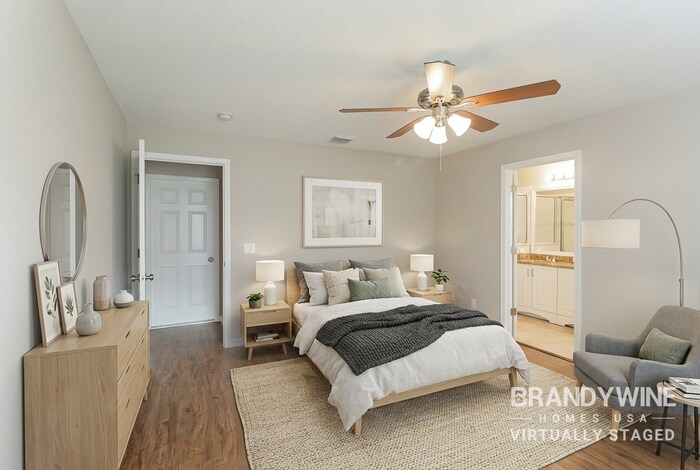 Building Photo - 6272 Layton Ave