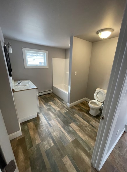 Building Photo - 52 North Ave