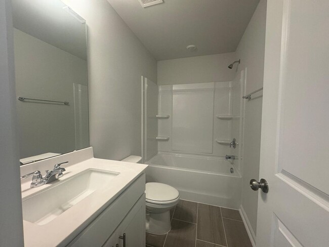 Building Photo - First Level bedroom! Amazing amenities! A ...