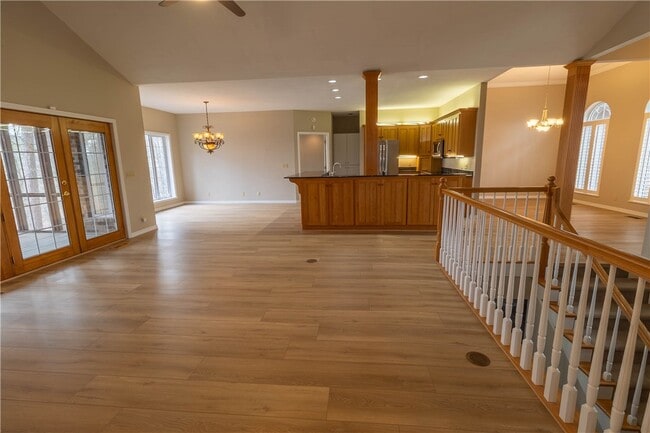 Building Photo - 20781 Low Gap Rd