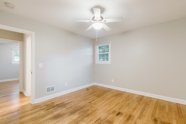 Bedroom 2 - 5 W Gantt Cir