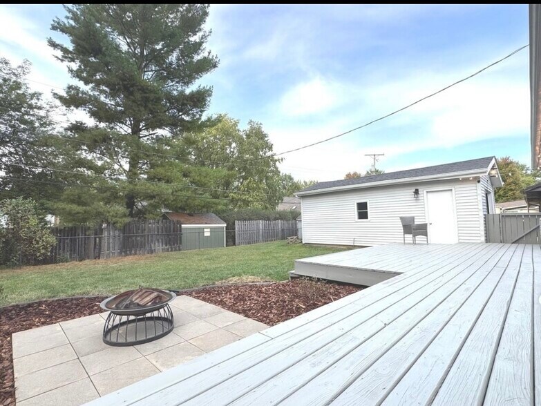 Building Photo - 681 Stockton Heights Dr