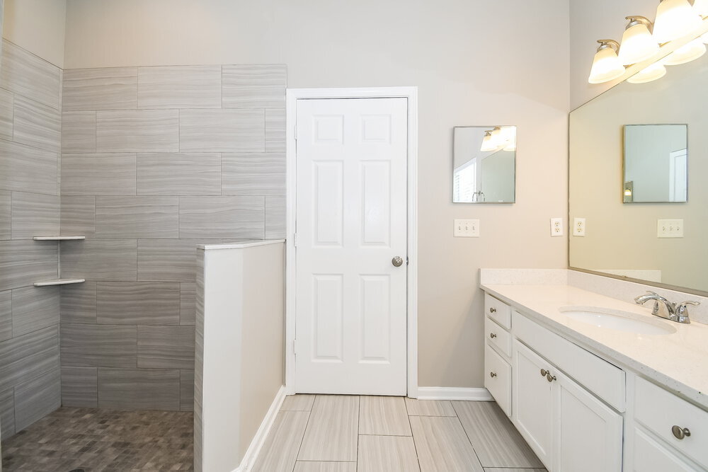 Building Photo - 3949 Leatherwood Dr
