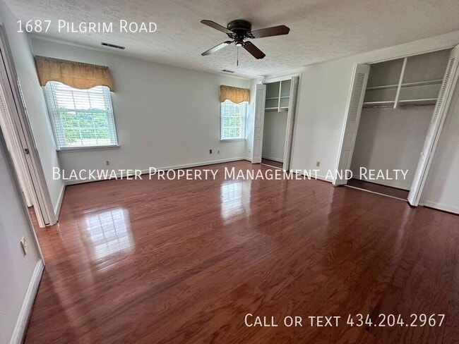 Building Photo - 1687 Pilgrim Rd